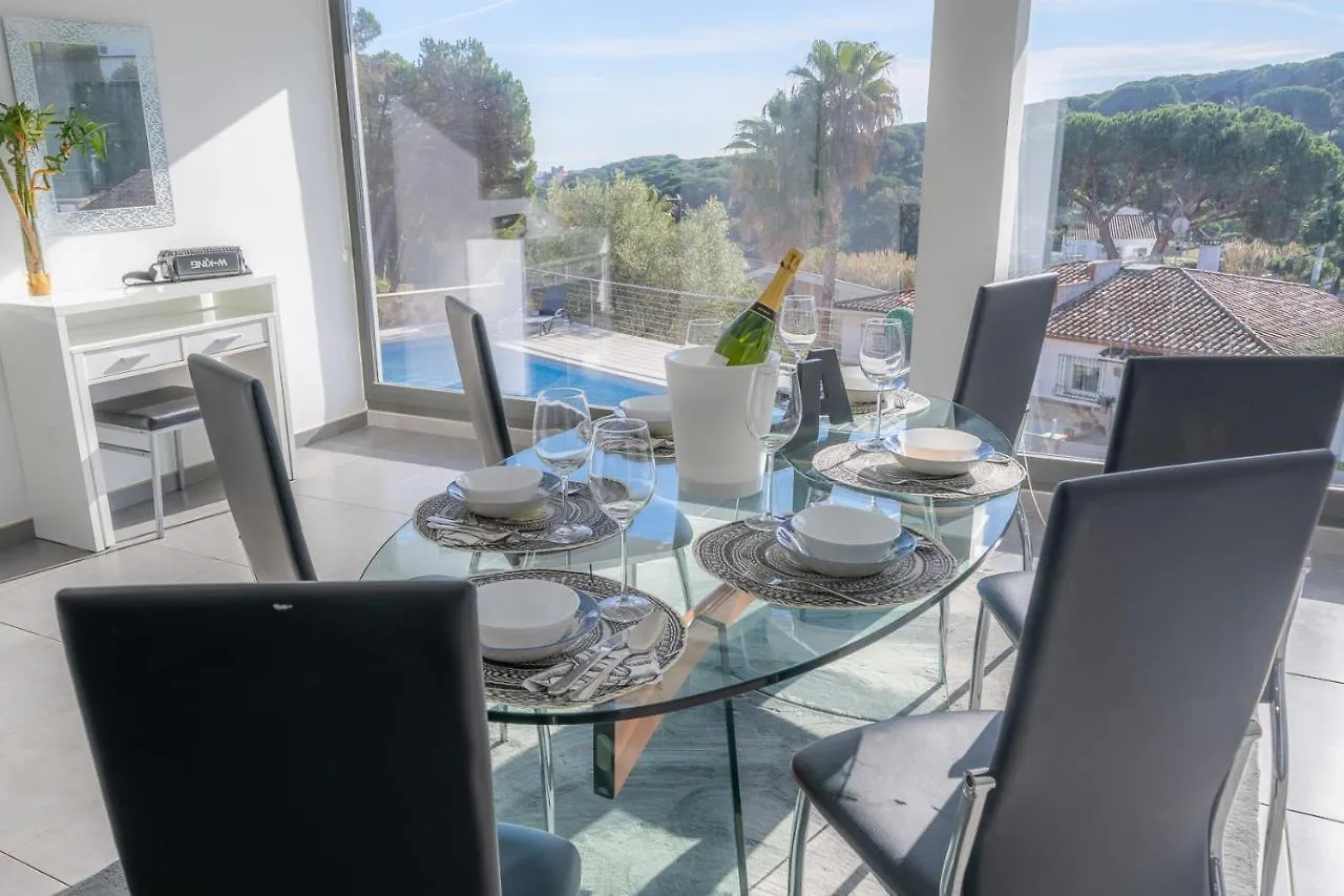 Sunset Lux House - Ideal Familias En Zona Residencial & Aircon Lloret de Mar 0*,  Spain