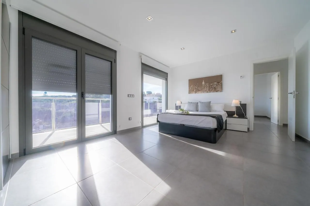 Villa Sunset Lux House - Ideal Familias En Zona Residencial & Aircon Lloret de Mar España
